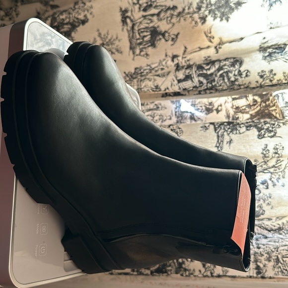 New! SOUL Naturalizer Women's, Olivia Boot Sz 10 M - Picture 5 of 6